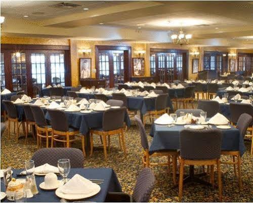 Fern Resort Orillia Zewnętrze zdjęcie