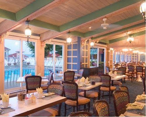 Fern Resort Orillia Zewnętrze zdjęcie
