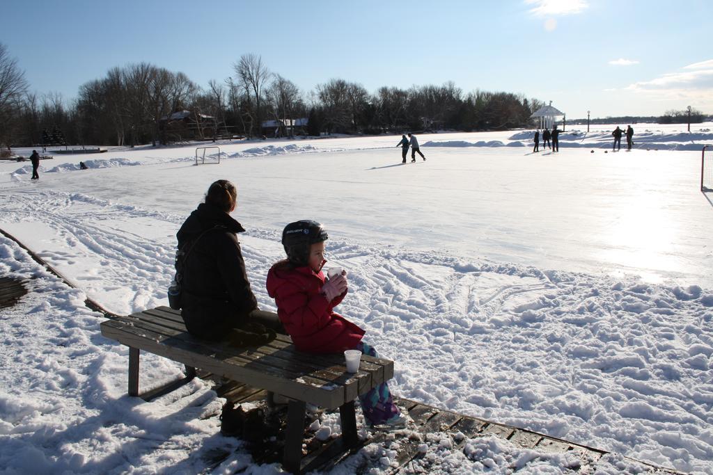 Fern Resort Orillia Zewnętrze zdjęcie