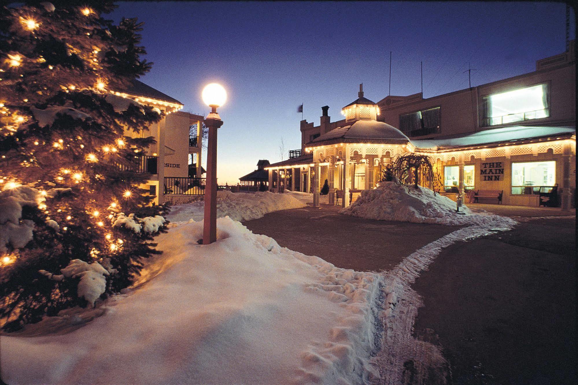Fern Resort Orillia Zewnętrze zdjęcie